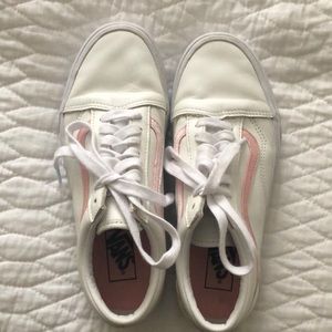 Vans leather sneaker white with pink trim. Worn once excellent condition